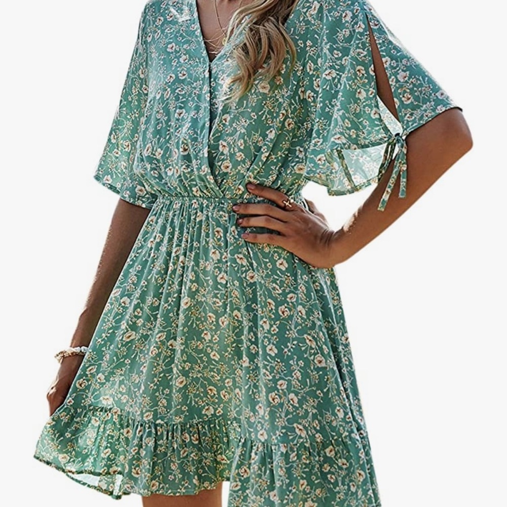 Floral V-neck Dress - Picture 2 of 12